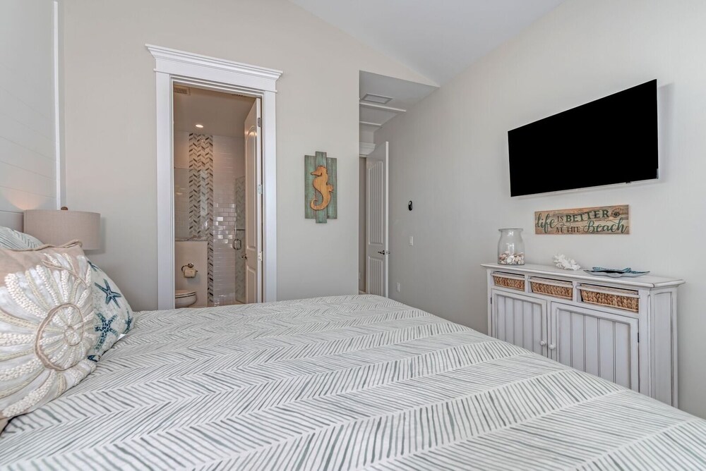 307 65th Street managed by Beach Retreats view 5
