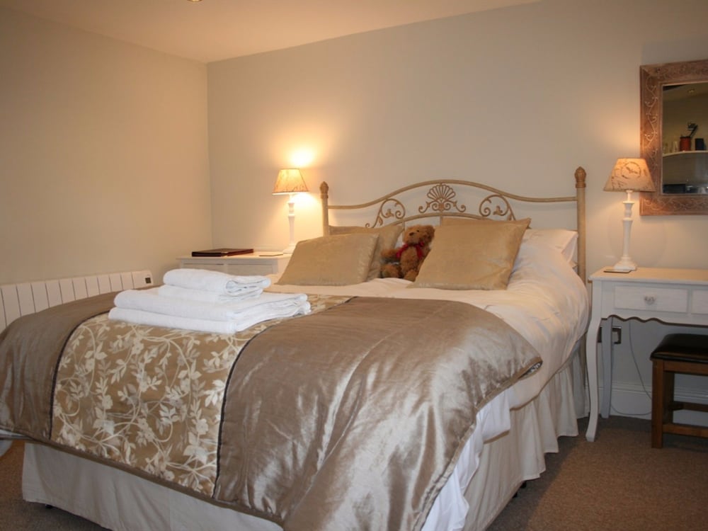 Manor Guest House