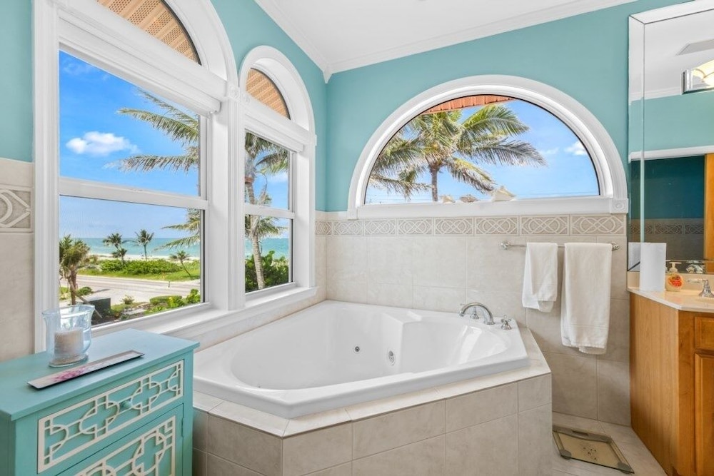 Paradise Found 4 Bedroom Home