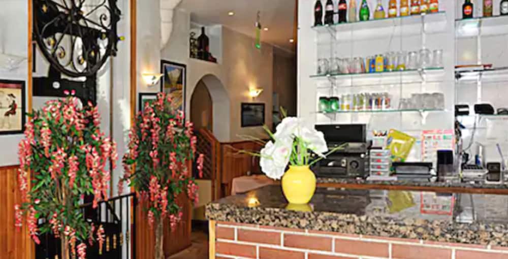 Levallois-Perret Vacations - Au Cadran Bleu - Property Image 7