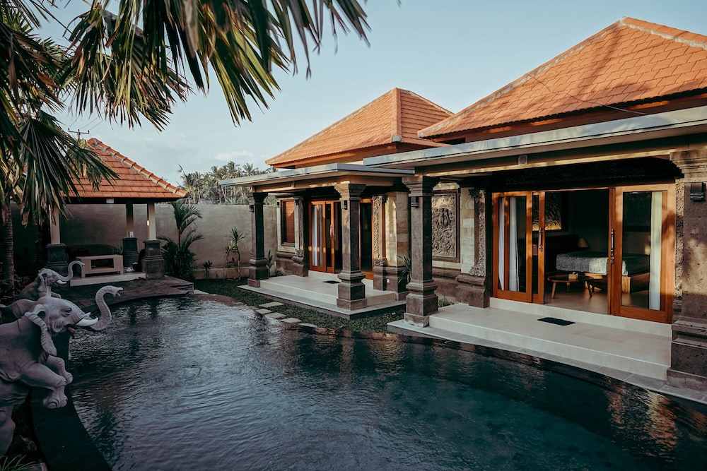 Widi Agung Villa