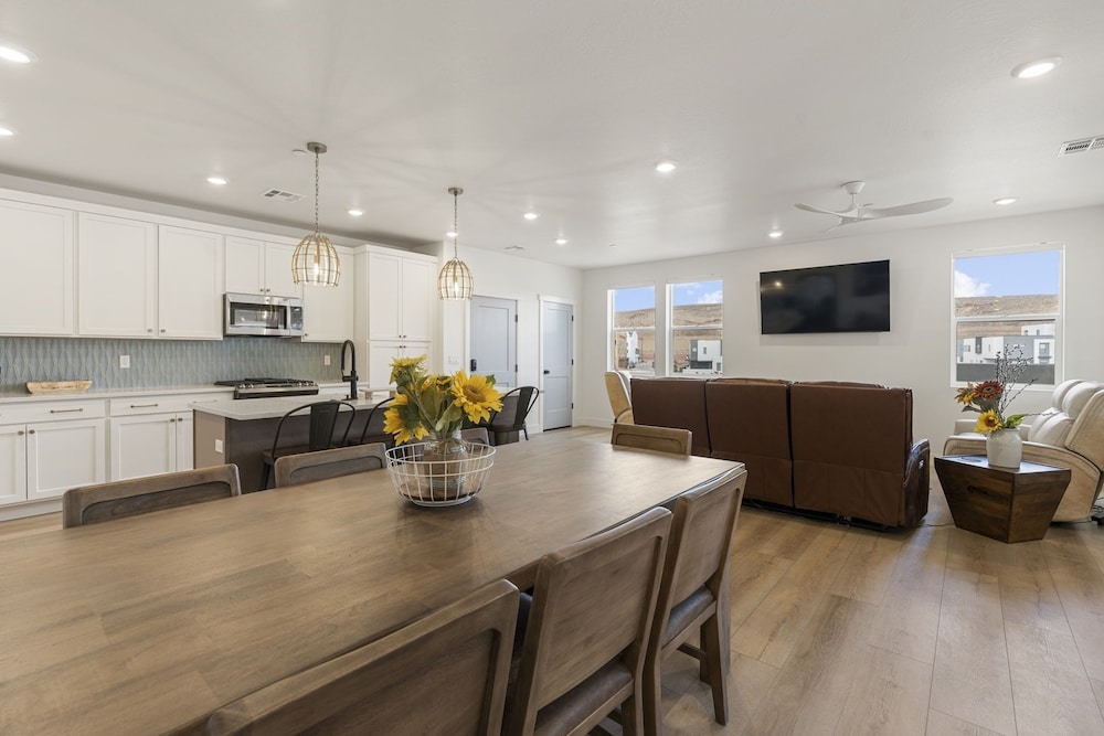The Ranch 3 Bedroom Condo