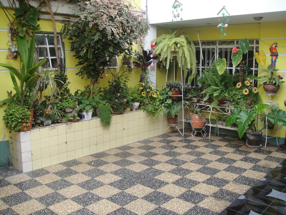 Hostal Residencial Los Andes