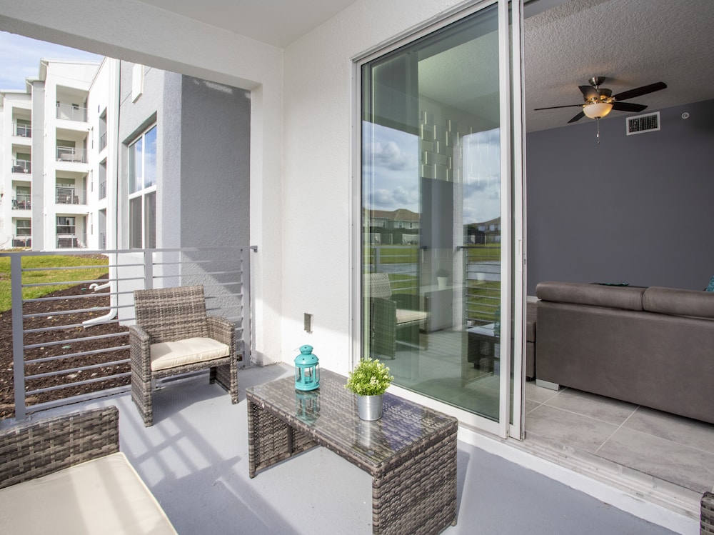 Marvelous 2 Bd Apt Close to Disney at Storey Lake 106 3121 - Image 2