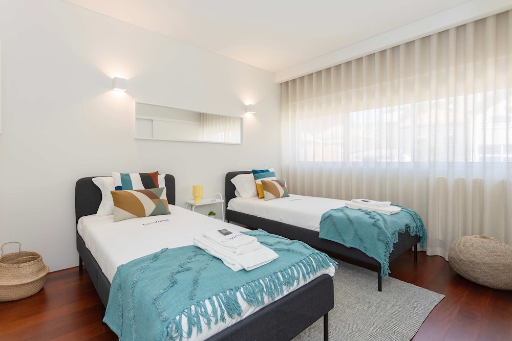 Liiiving in Porto - Foz Seaside Apartment