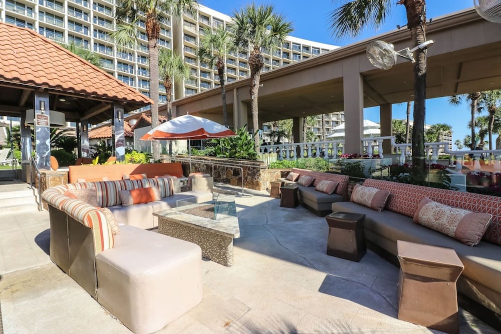 Gorgeous San Luis Condo Amazing Pool Amenities