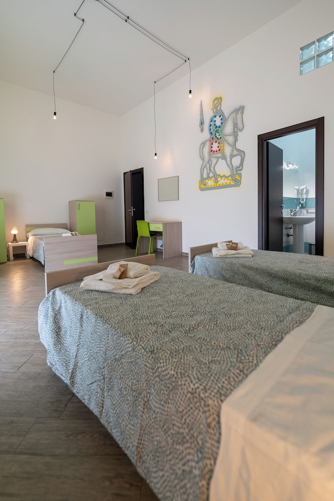Cortile dei Giusti Combo Guesthouse