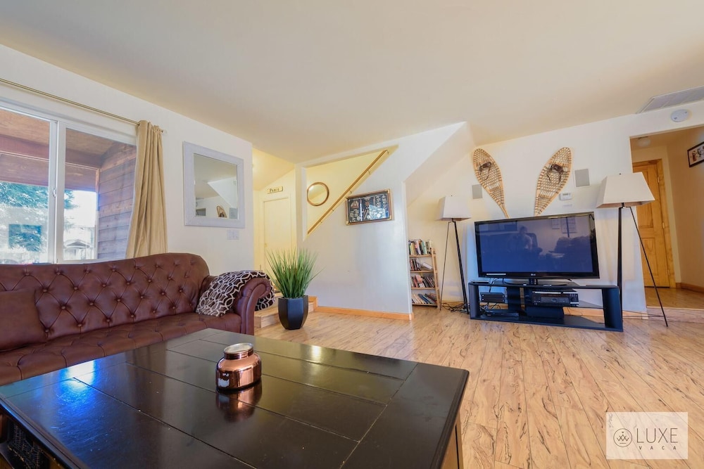 Lake Tahoe Vacations - Mv25: Waterfront Tahoe Keys Home -30 Days Minimum - Property Image 8