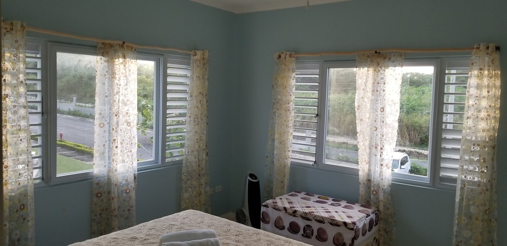 Oceanic View Apartment at Fern Court, photo 23