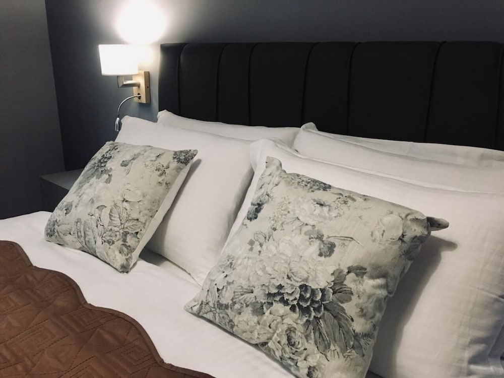 Metis Athens Suites