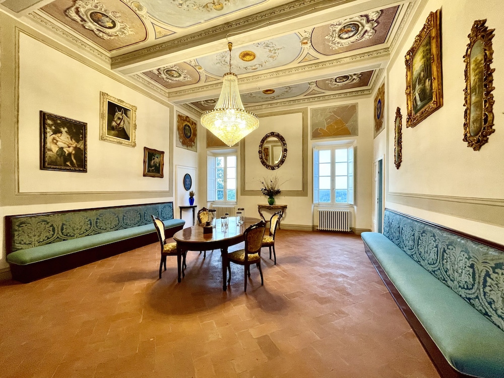 Villa Conti