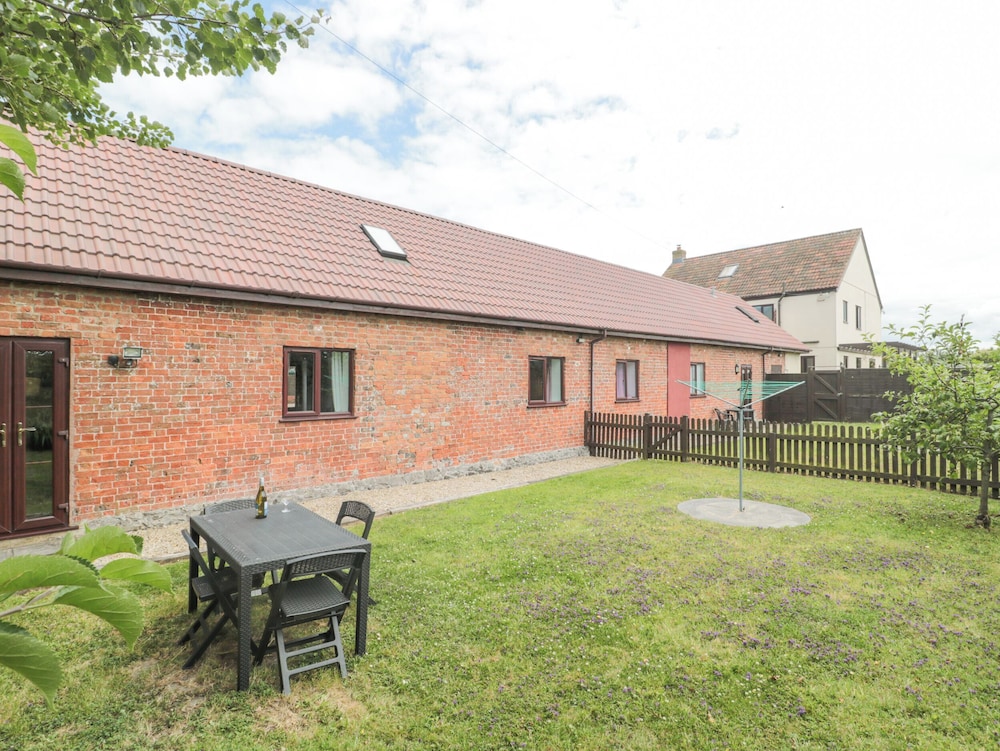 Mistletoe Cottage