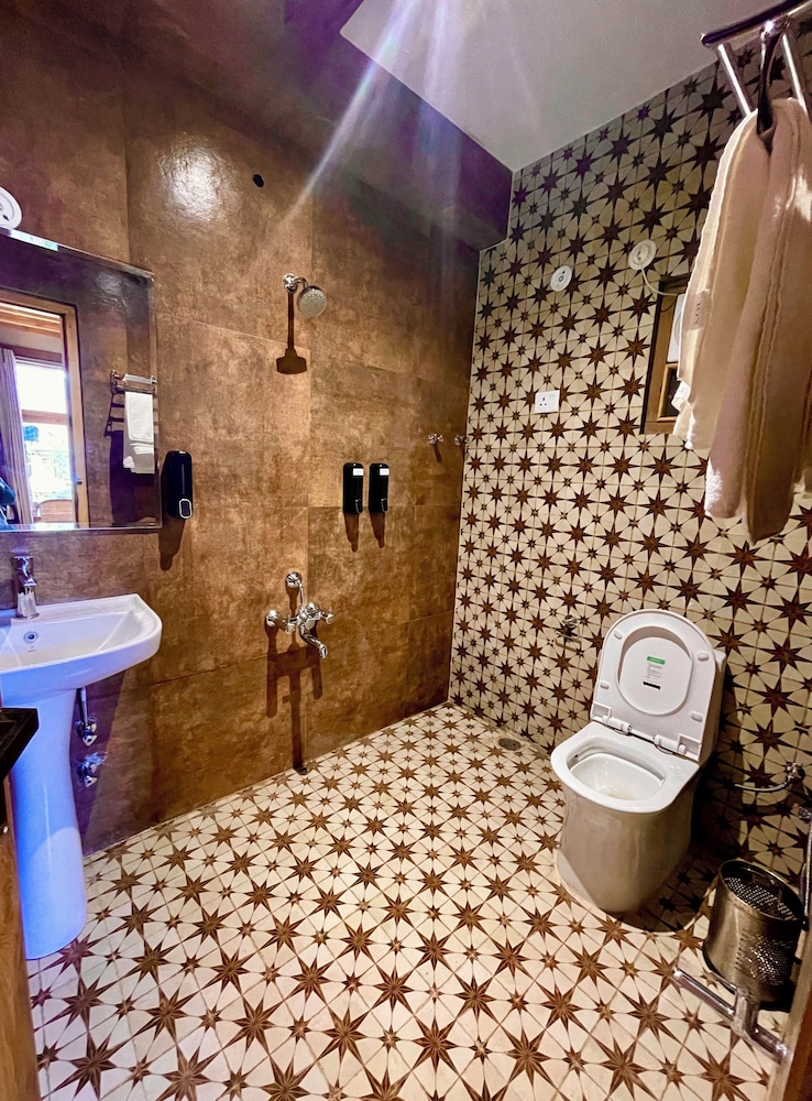 SOL ECO Hotel
