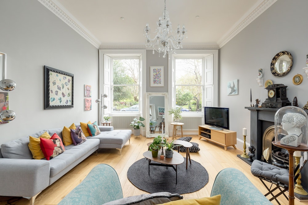 Crescent House view 2
