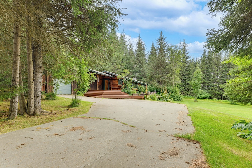 Ski, Hike & Snowshoe: Homer Getaway w/ Fire Pit