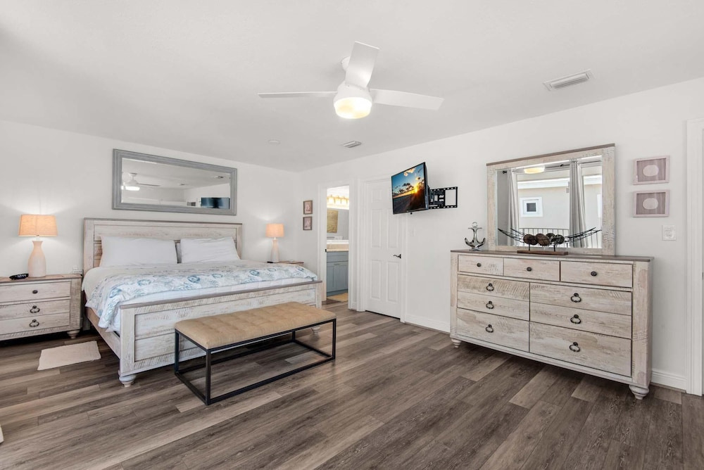 Starboard Village 121