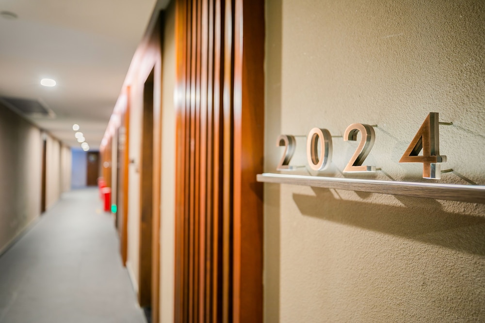 Xizhengjia Apartment Hotel (Guangzhou Financial City Keyun Road subway station store)
