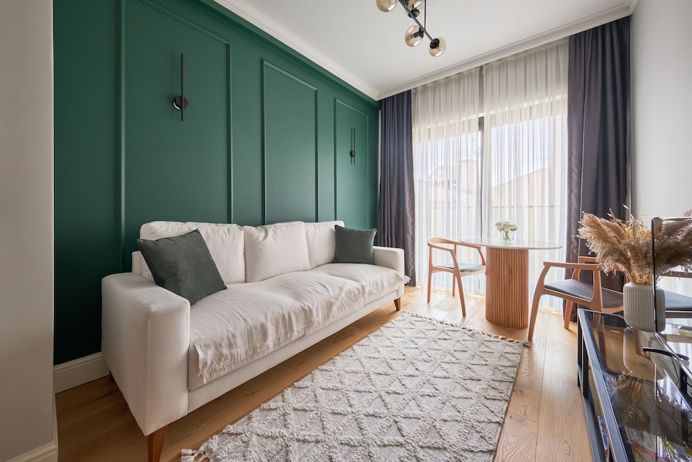 Taksim 360 Lagirio Residence