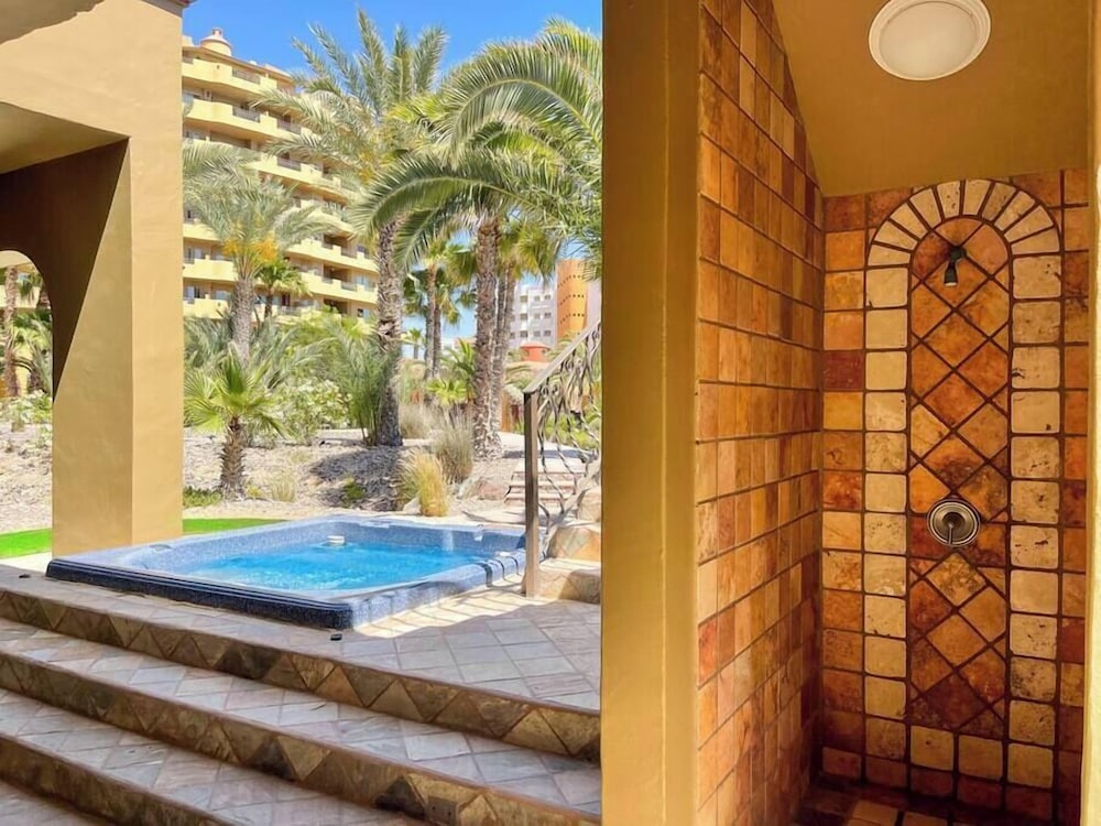 Stunning Villa at Sandy Beach With Beach