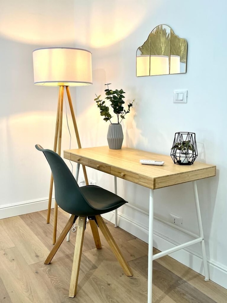 Happy Family Apartments Vigne view 3