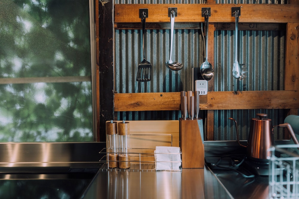 Ivy Place Harajuku Urban Steel Teahouse