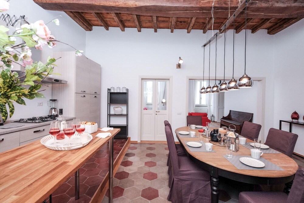Regal Home in Trastevere