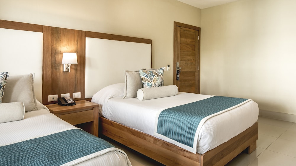 Santo Domingo Vacations - Be Live Experience Hamaca Garden - Property Image 3