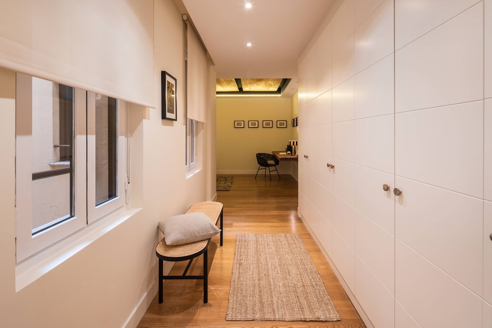 Tate - 3 Bedrooms in Salamanca