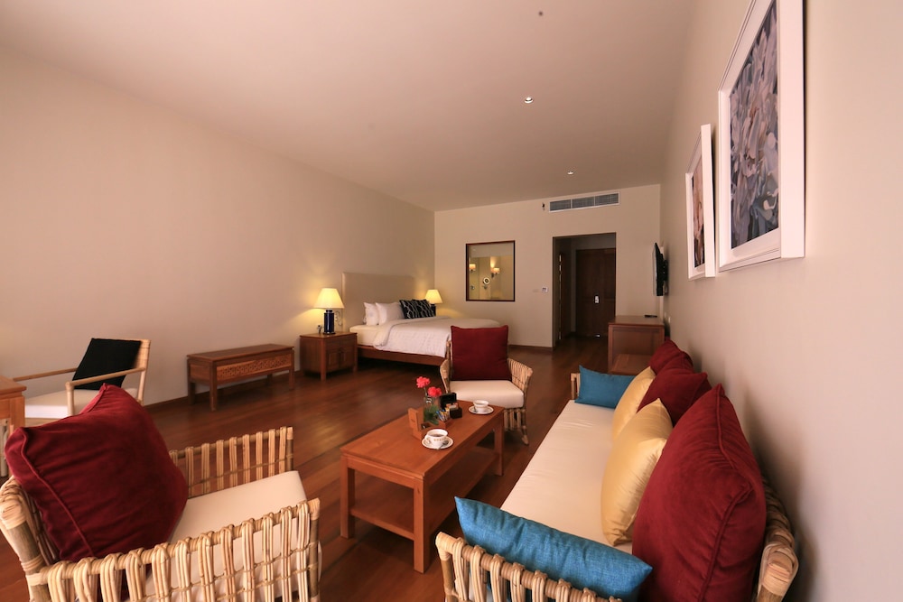 Le MENARA KHAO LAK