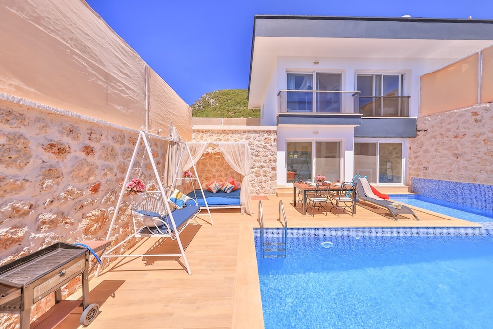 Nergiz Villas