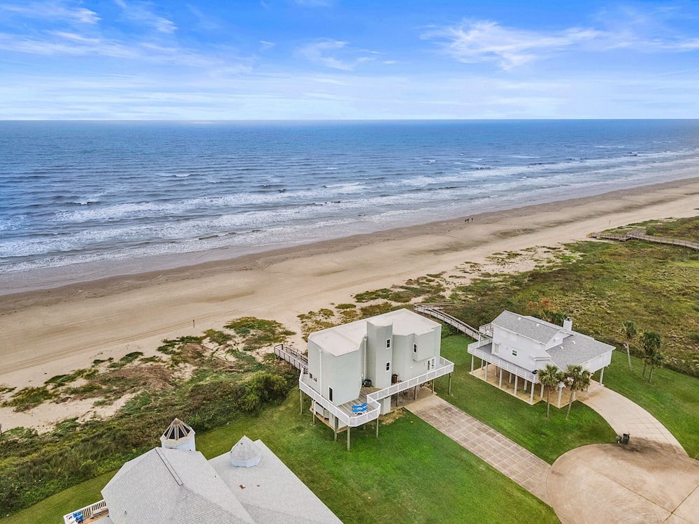 Butterfly Dunes by Ryson Vacation Rentals