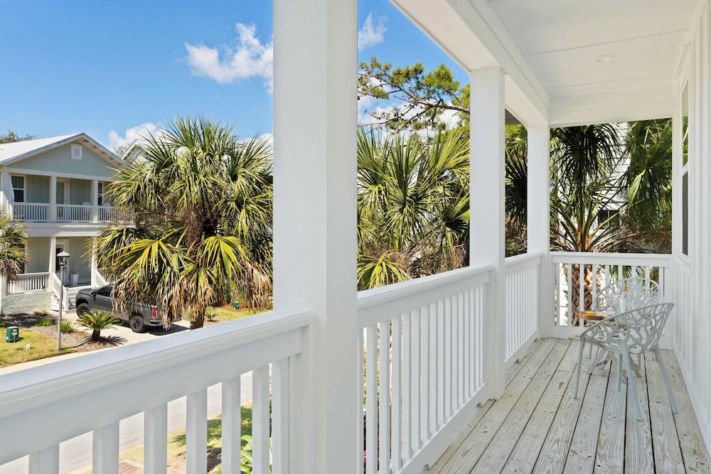 2 Homes in Inlet Beach by Avantstay Dock+lake Access, Saltwater Pool, Close to the Beach
