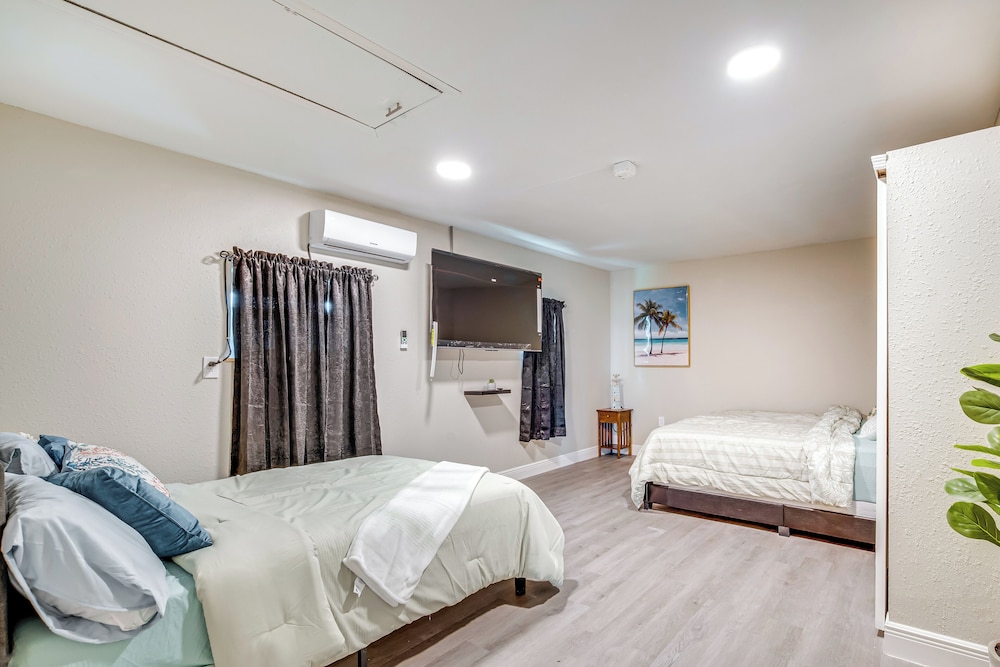 Direct Gulf Access: Hernando Beach Escape!