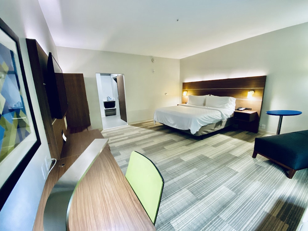 Holiday Inn Express Pineville-Alexandria Area, an IHG Hotel - Property Image 9