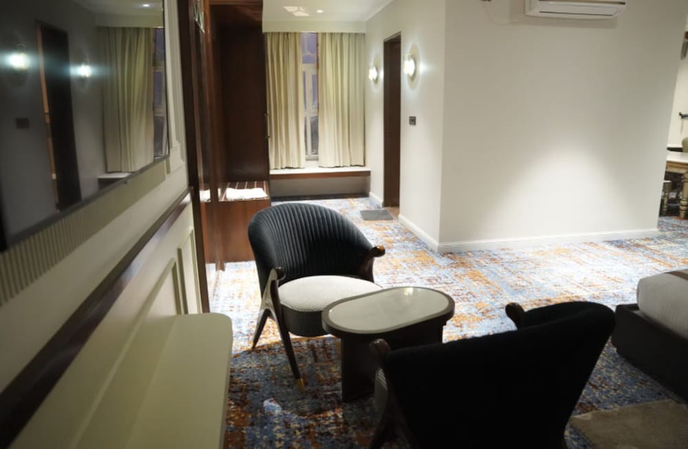 Hotel The Vijay Villas