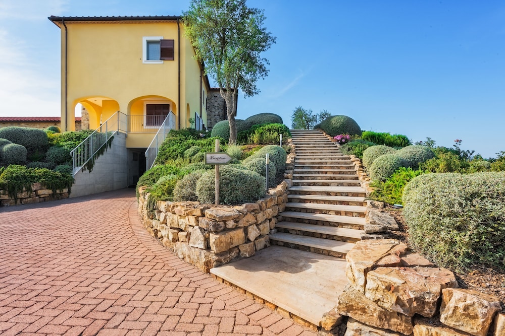 Agriturismo Poggio Mirabile