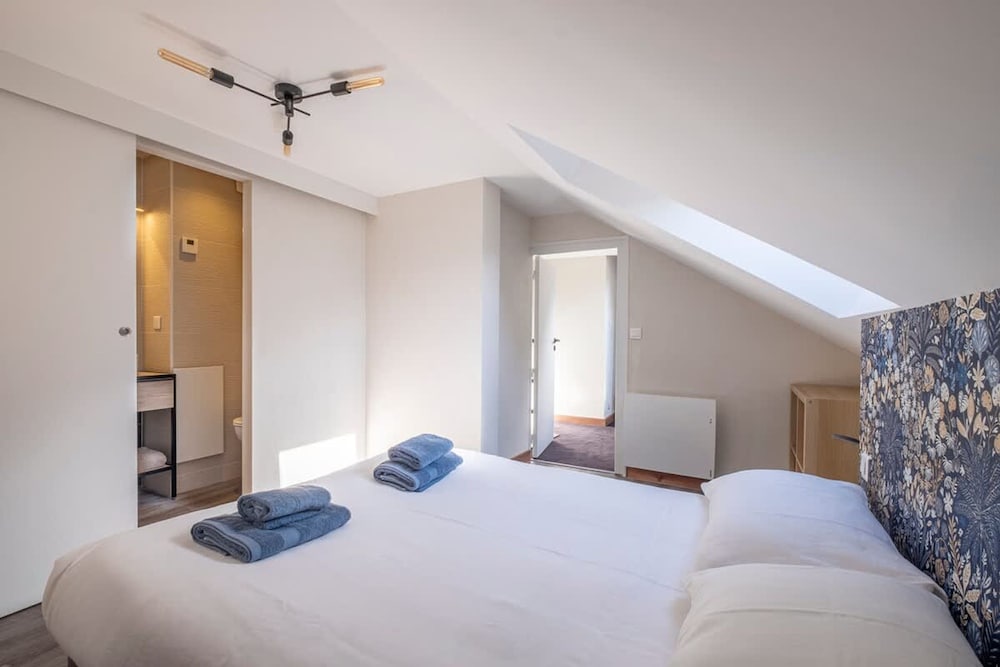 L Appart 52 in the Heart of Chamonix French Alps