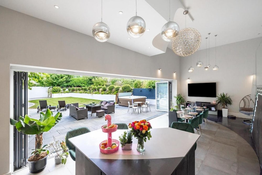 outdoor bbq area