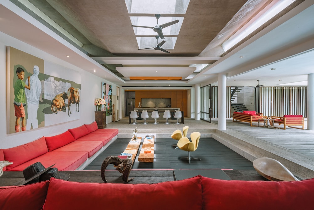 lounge