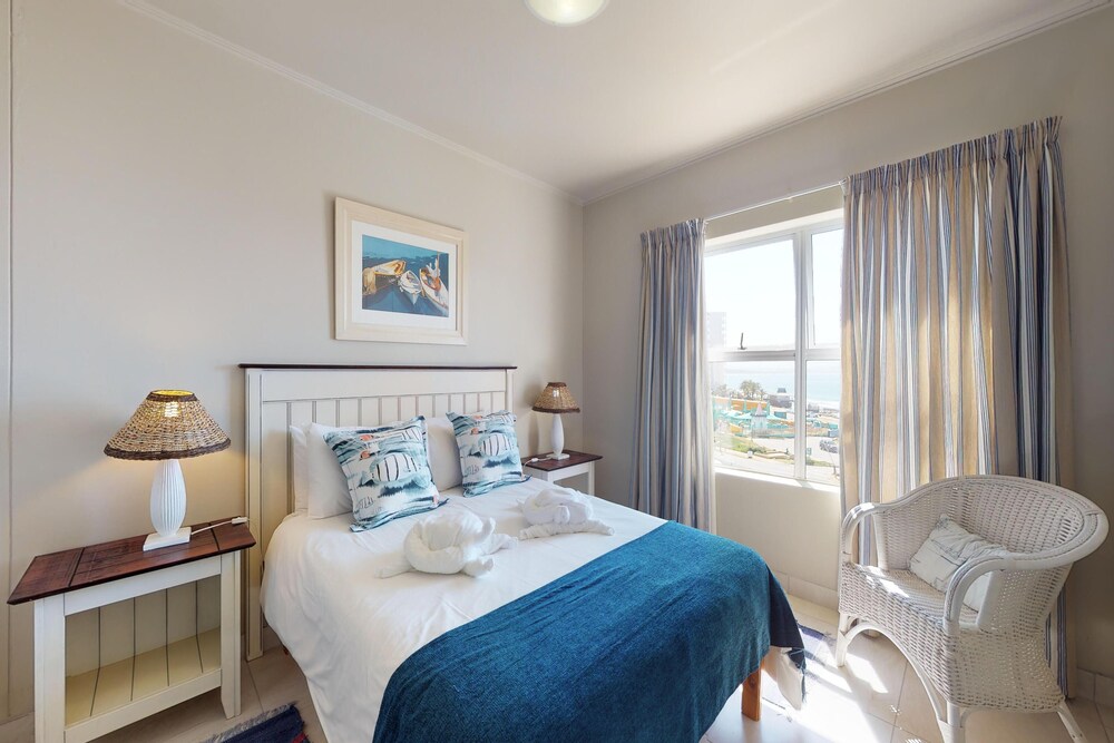 Estoril Beachfront Condo view 2