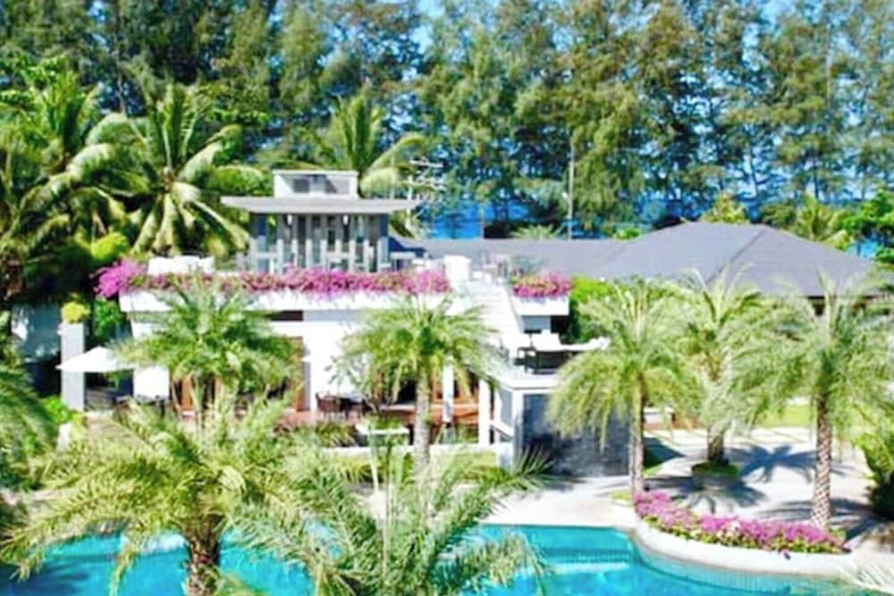 Beachfront 120sqm 2BR With Private Plunge Pool on Stunning Naithon Beach