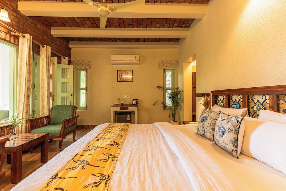 Echor Malusara Lakeview Retreat Bhimtal