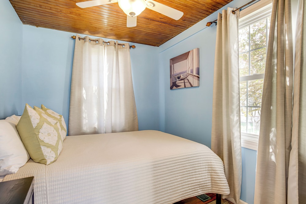 Fishing & Boating Retreat! Smith Island Cottage