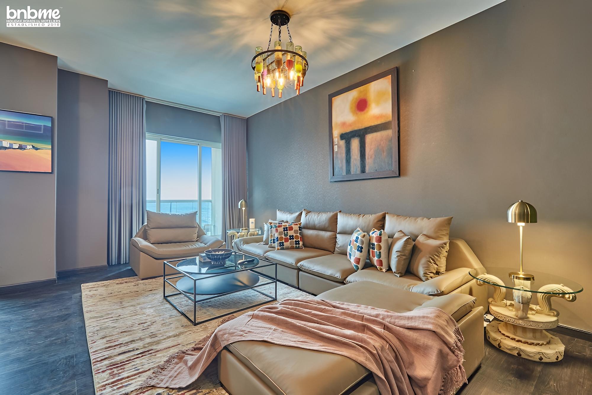 3B Lakepoint Tower 3701 by bnbme homes