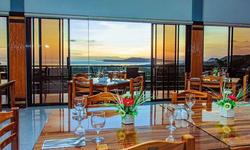 Marqis Sunrise Sunset Resort and Spa