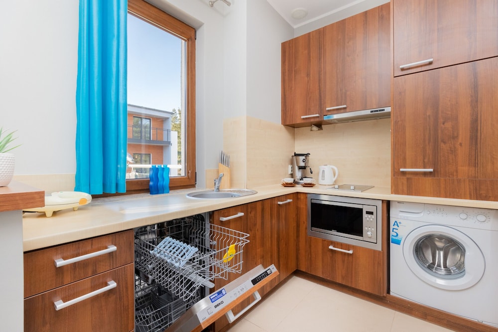 Villa 4 Pory Roku Apartment by Renters