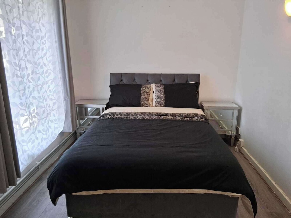 Stylish 1 Bed Apartment