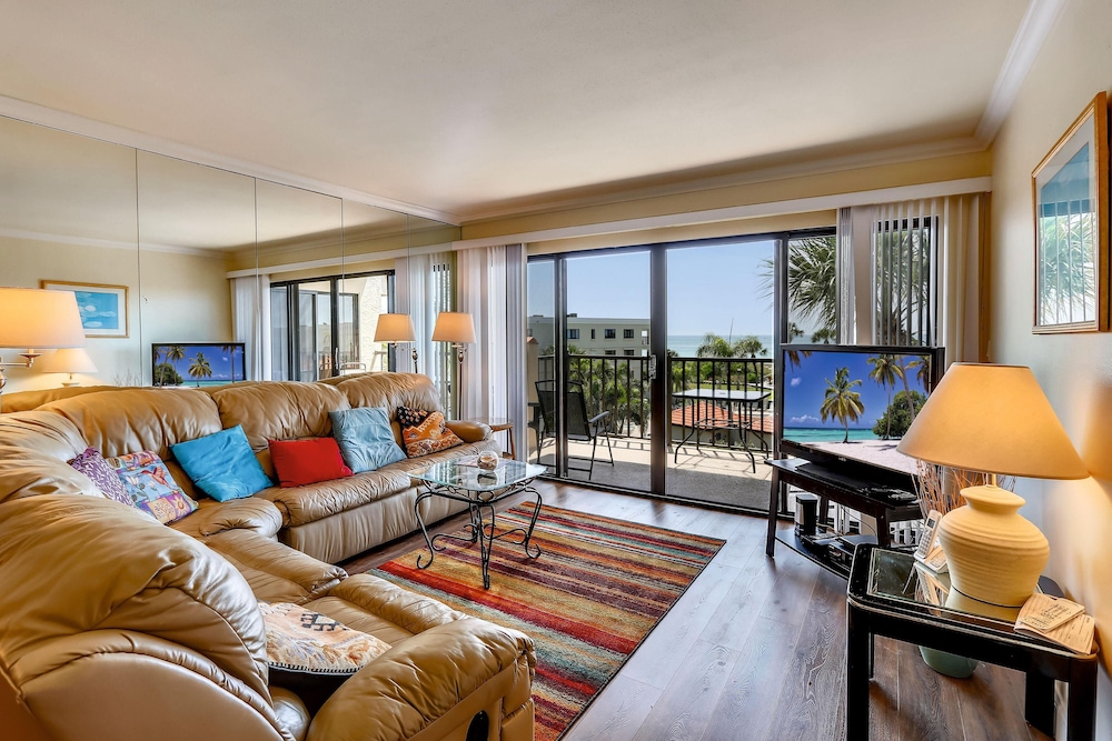 Land's End 1-405 Gulf View - Premier