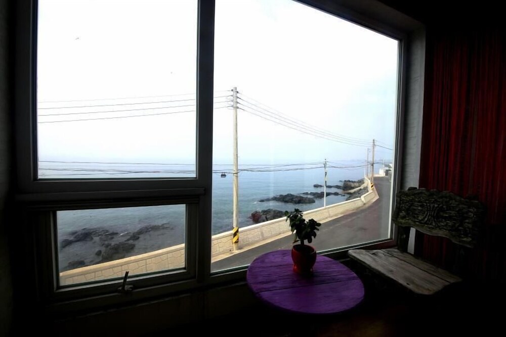 Photo 42