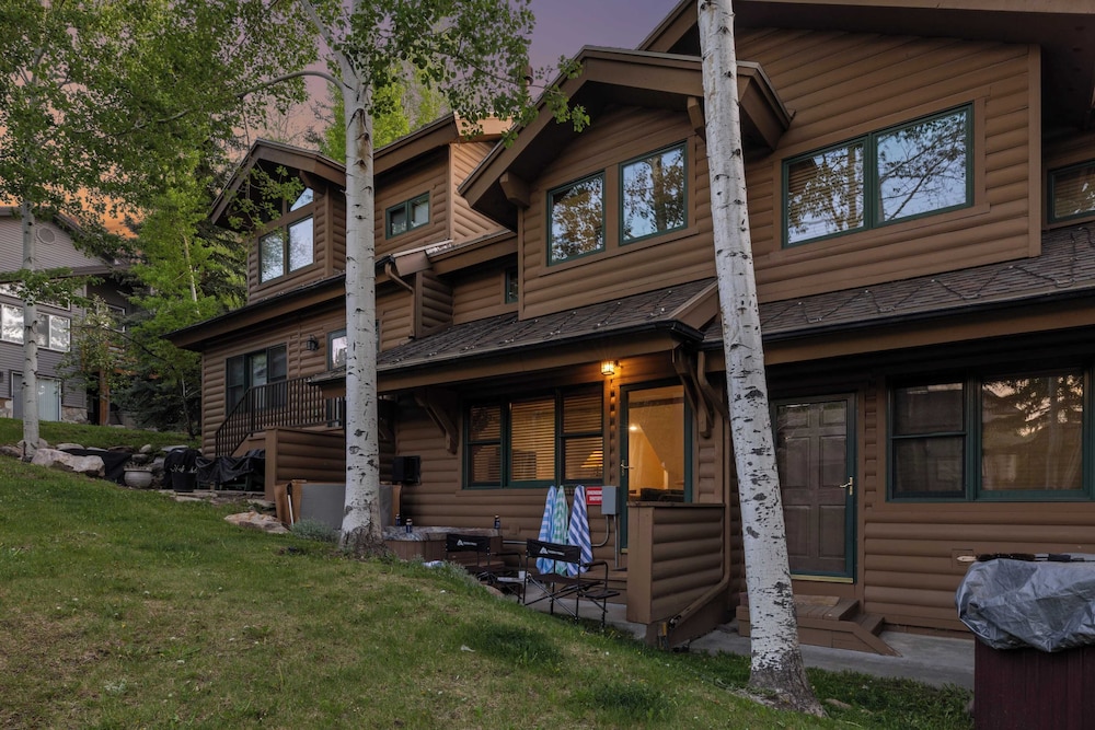 Foxglove at Deer Valley by Avantstay: A Charming Park City Getaway